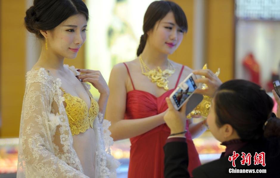 HOLDI��ס���ջ�,ģ�����ż�ֵ����ƽ���������,���ƽ�����ģ��